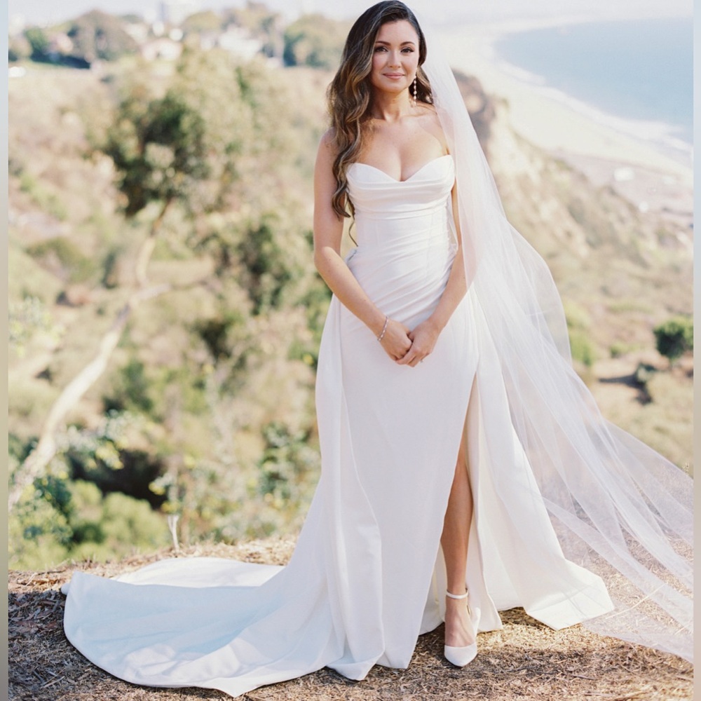 [For Sale on Still White!] Jane Hill Huntleigh Wedding Dress